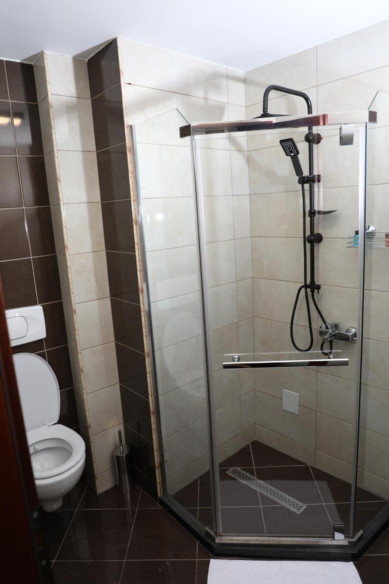 Bruti Hotel Prizren Exterior photo