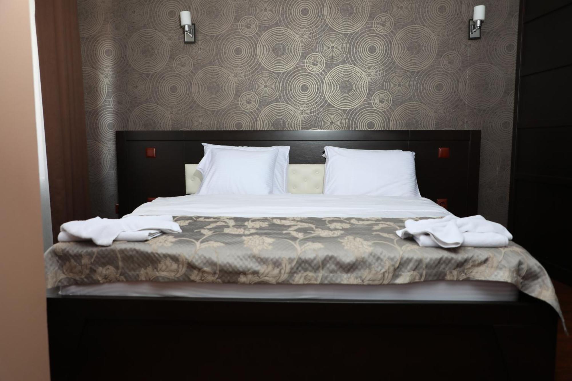 Bruti Hotel Prizren Exterior photo